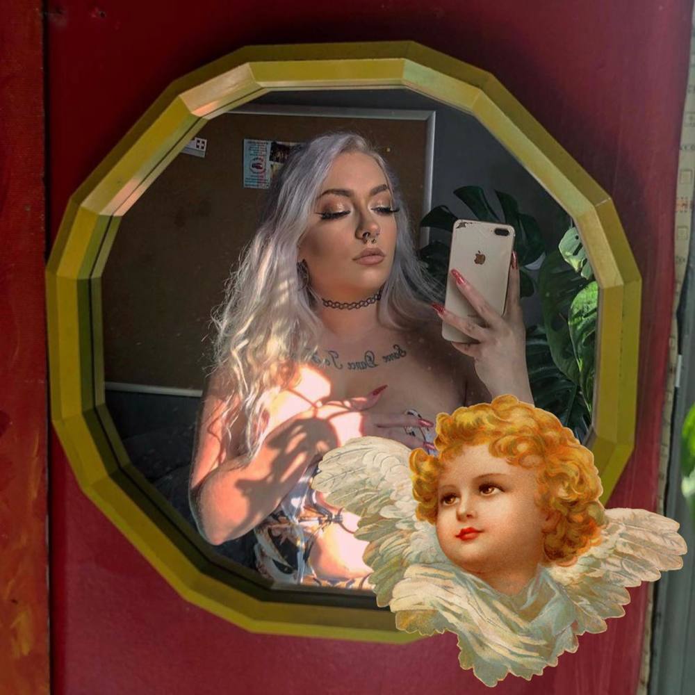 Meet your Posher, Barbie